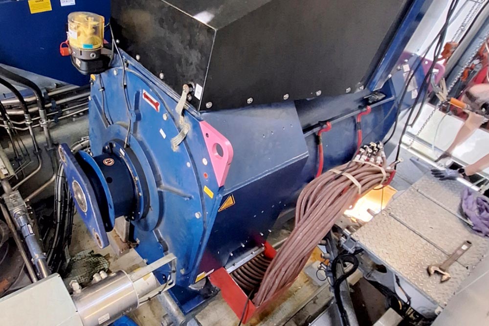 Service av vindkraftsverkets generator